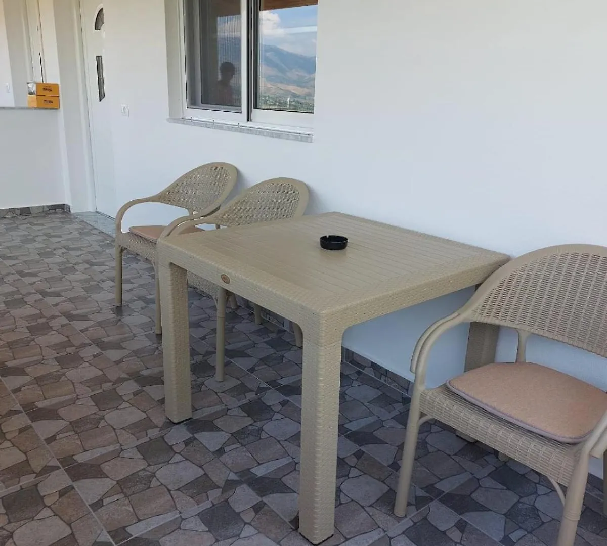 Leli Apartments Sarande